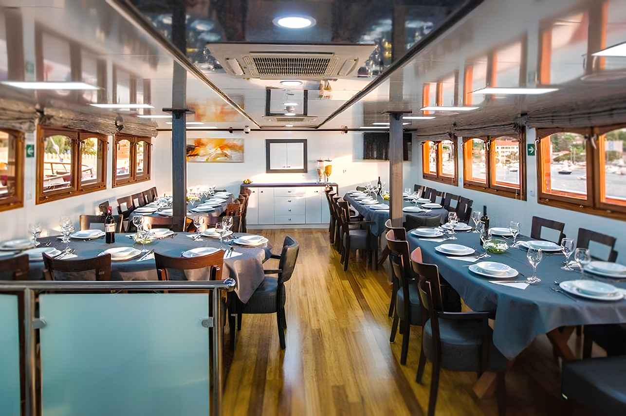 Dining Room - Kleopatra