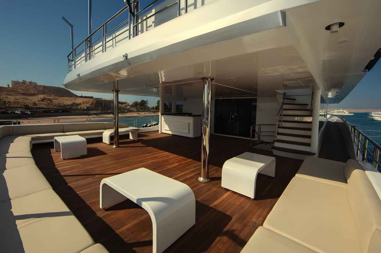 Salon exterior  - Safy Mar