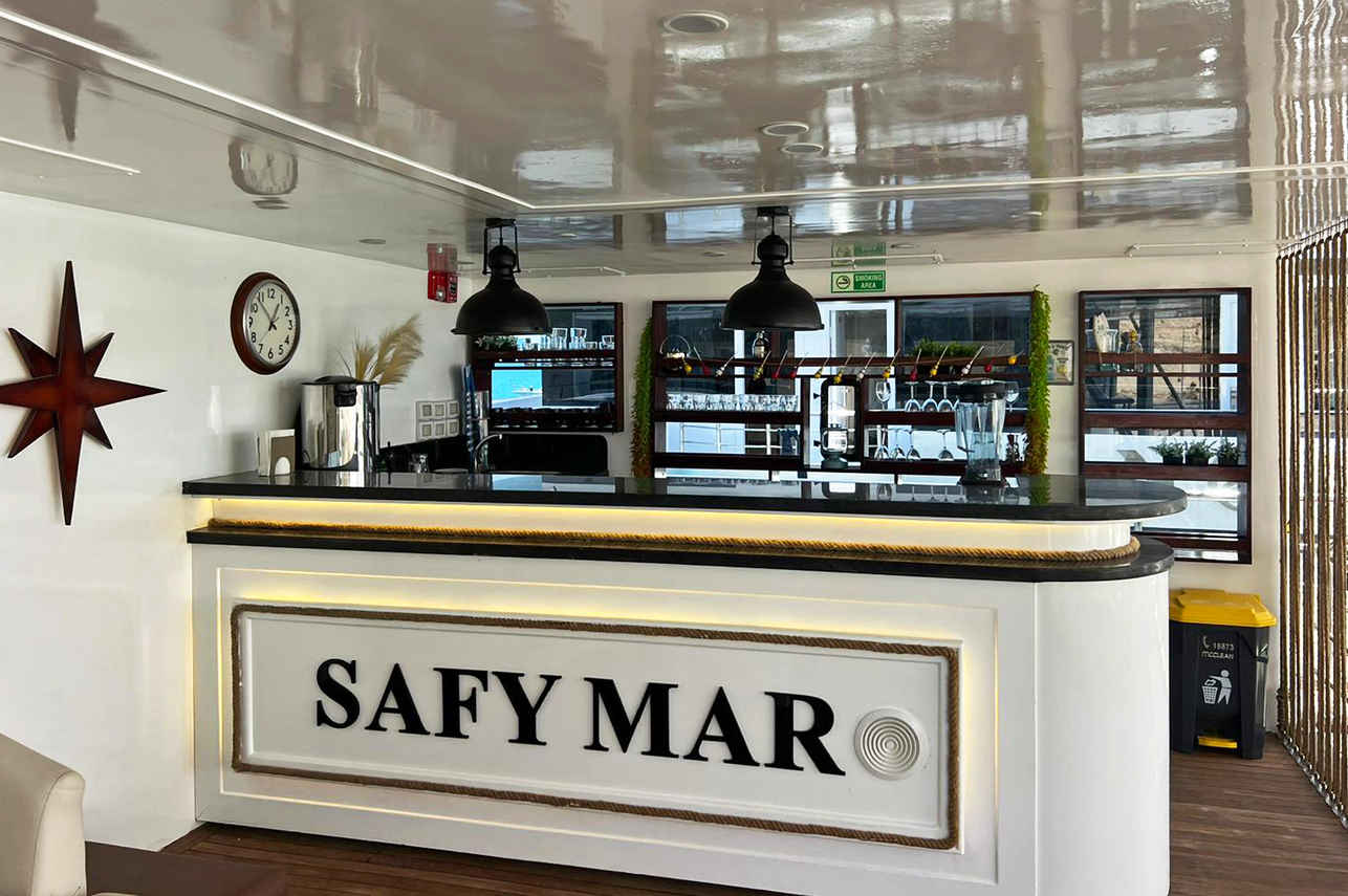 Bar Area - Safy Mar