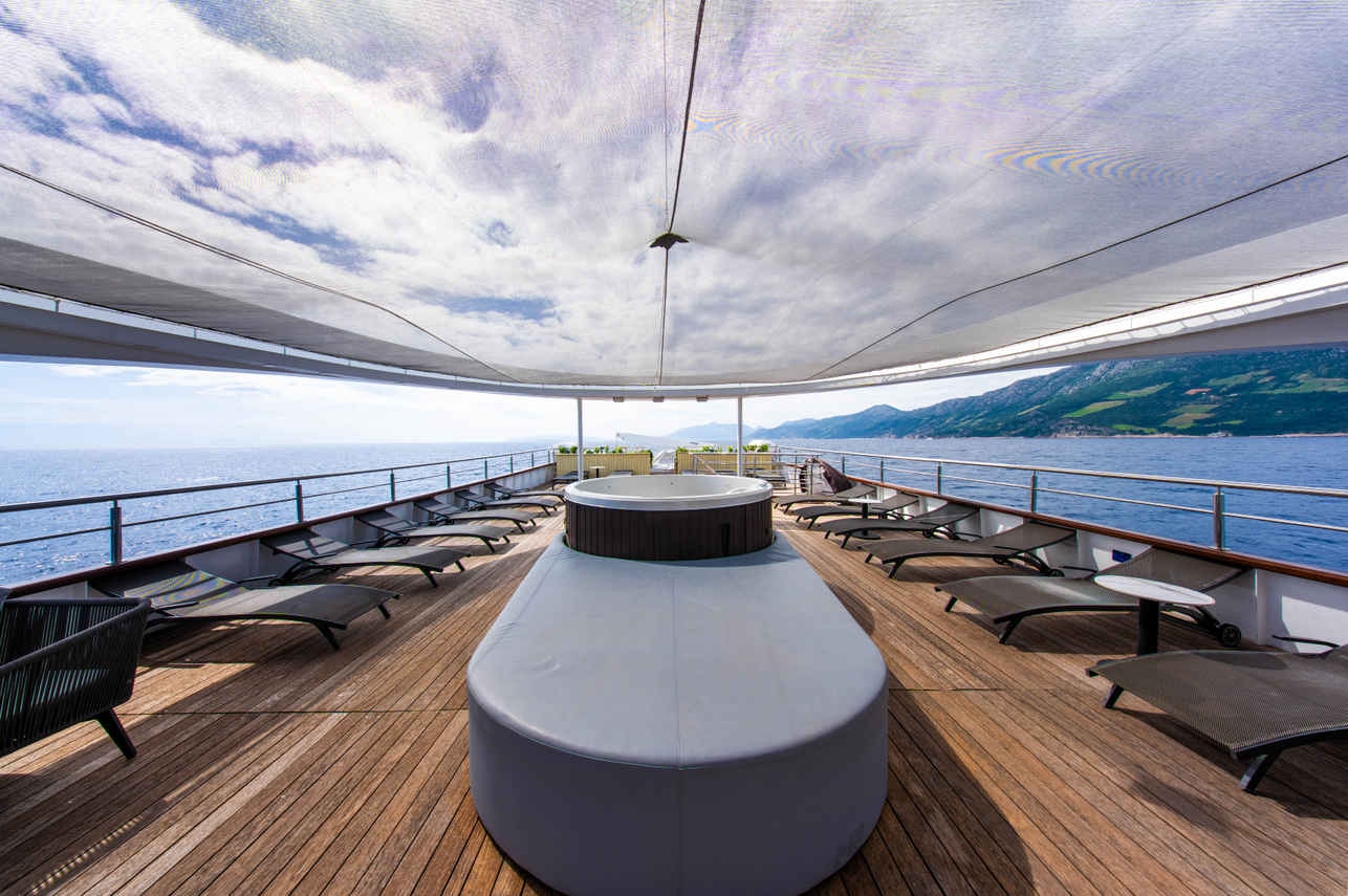 Sun Deck - Adriatic Blue
