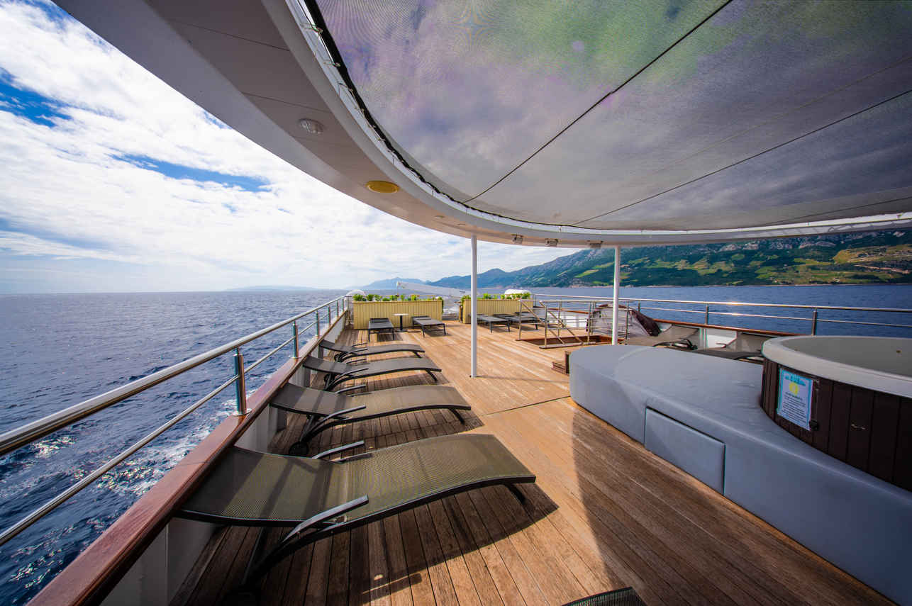 Sun Deck - Adriatic Blue