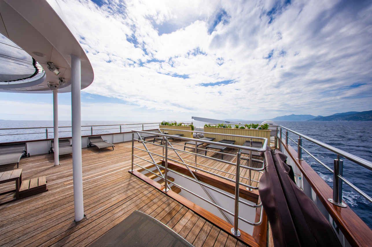 Sun Deck - Adriatic Blue