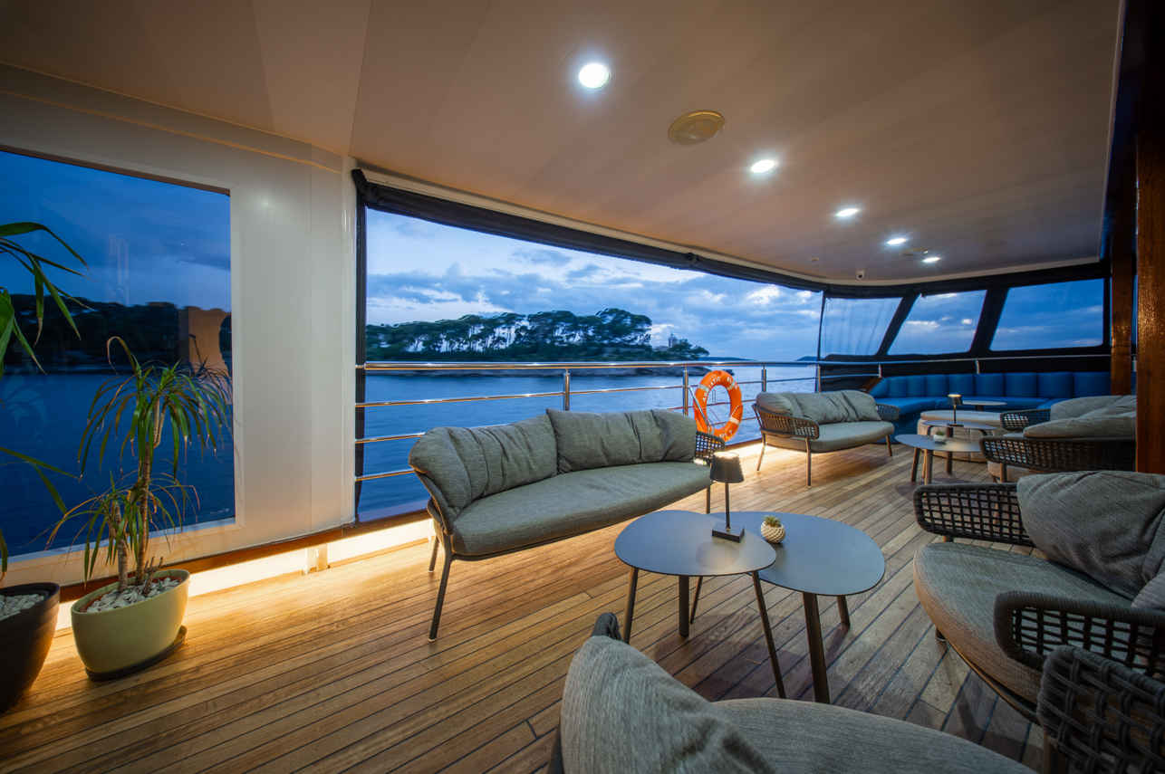 Outdoor Lounge - Adriatic Blue