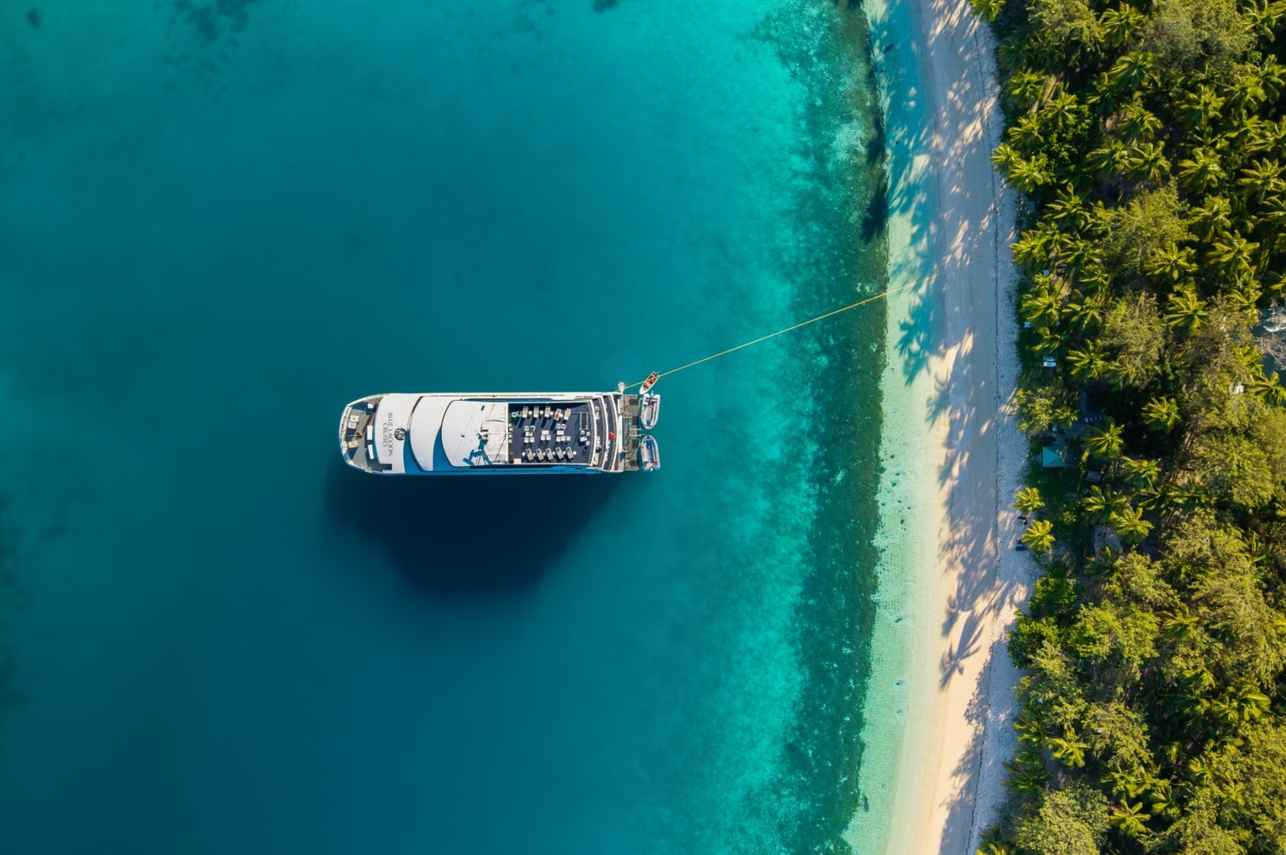 Zicht van boven - Yasawa Princess II