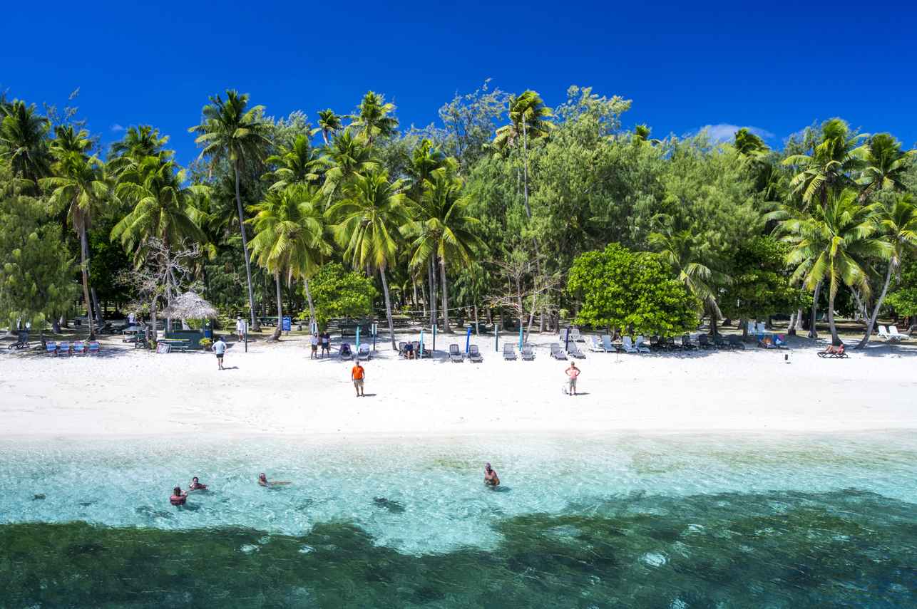 Nanuya Beach