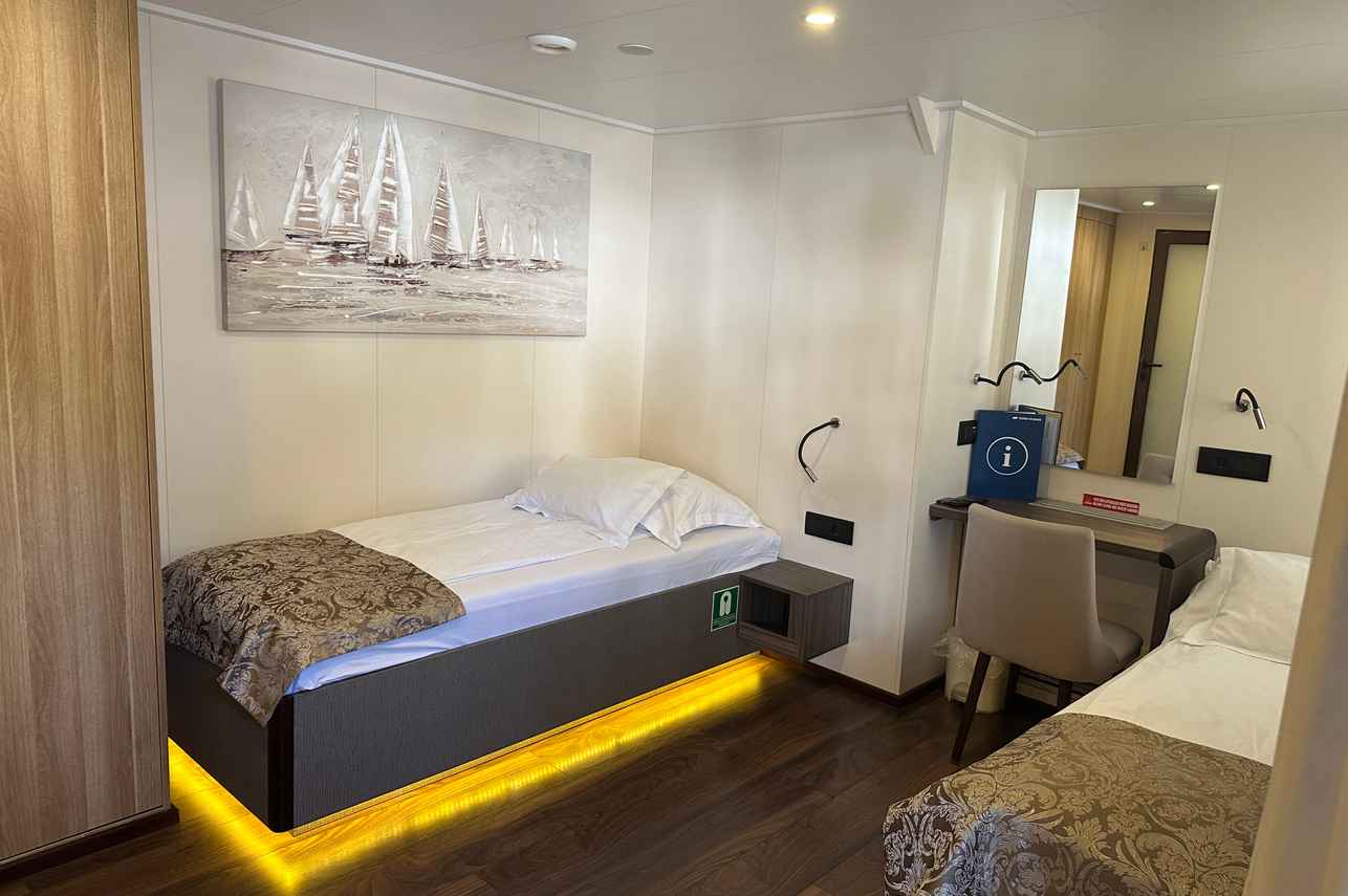 Main Deck Cabin - Princess