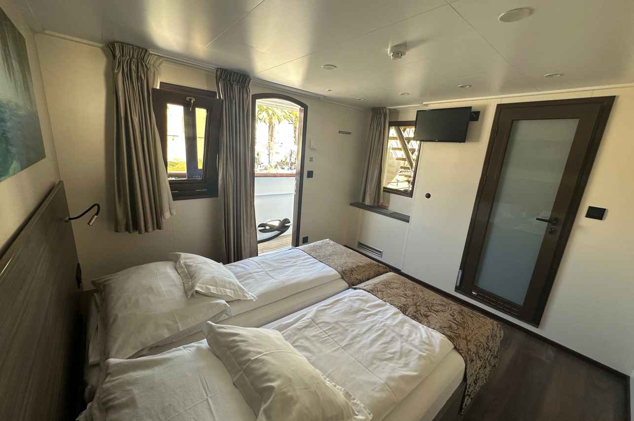 Main Deck Cabin - Princess