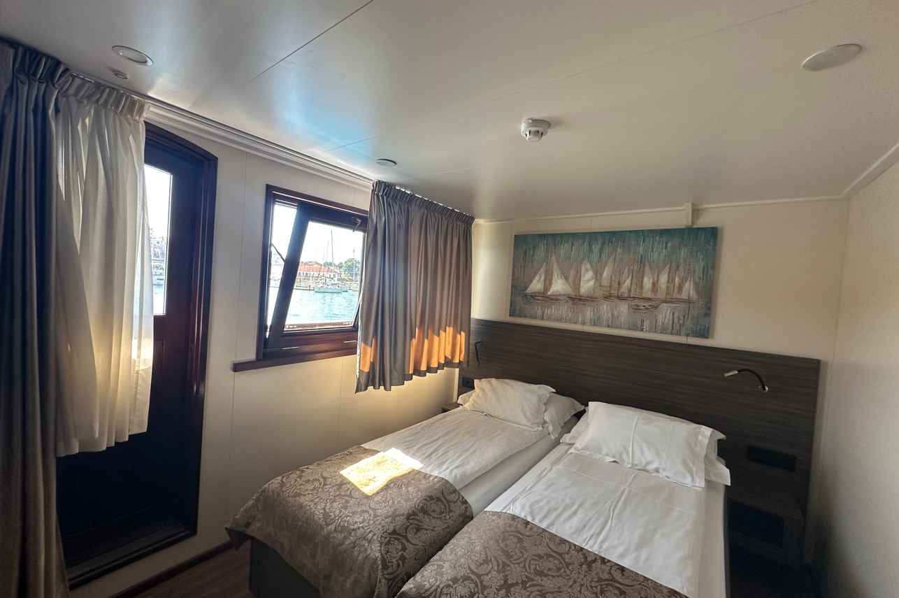 Main Deck Cabin - Princess