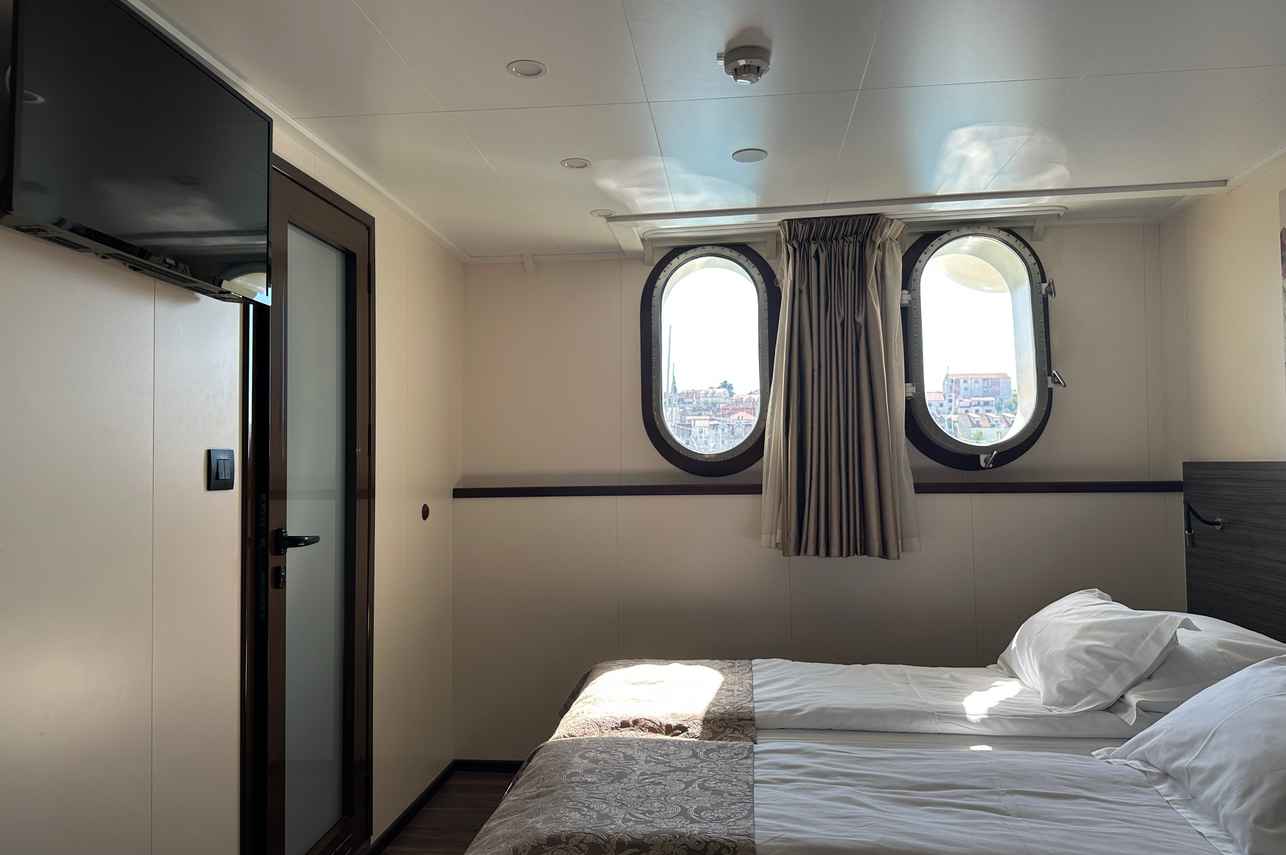 Main Deck Cabin - Princess