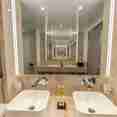 Balcony Suite En-suite Bathroom