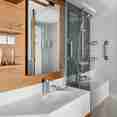 Category 02 En-suite Bathroom