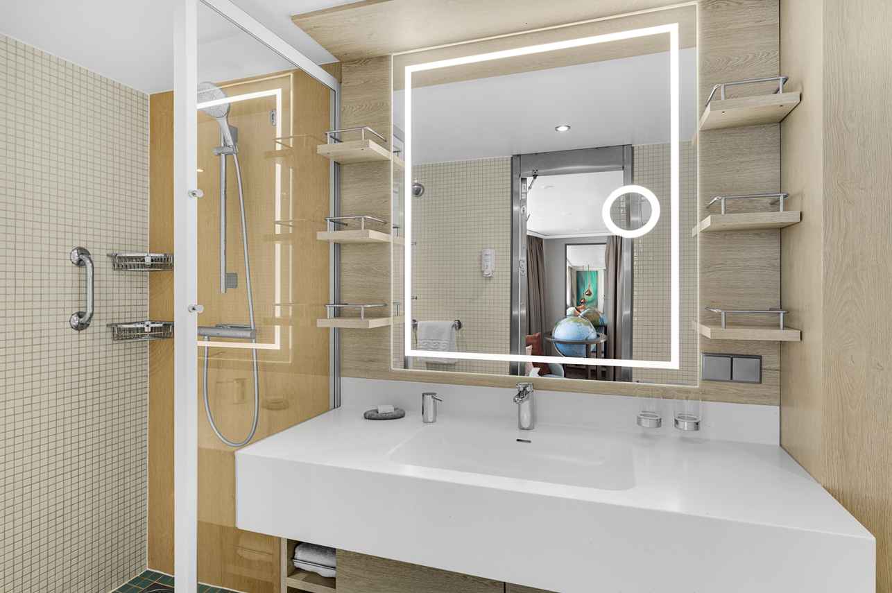 Category 07 En-suite Bathroom