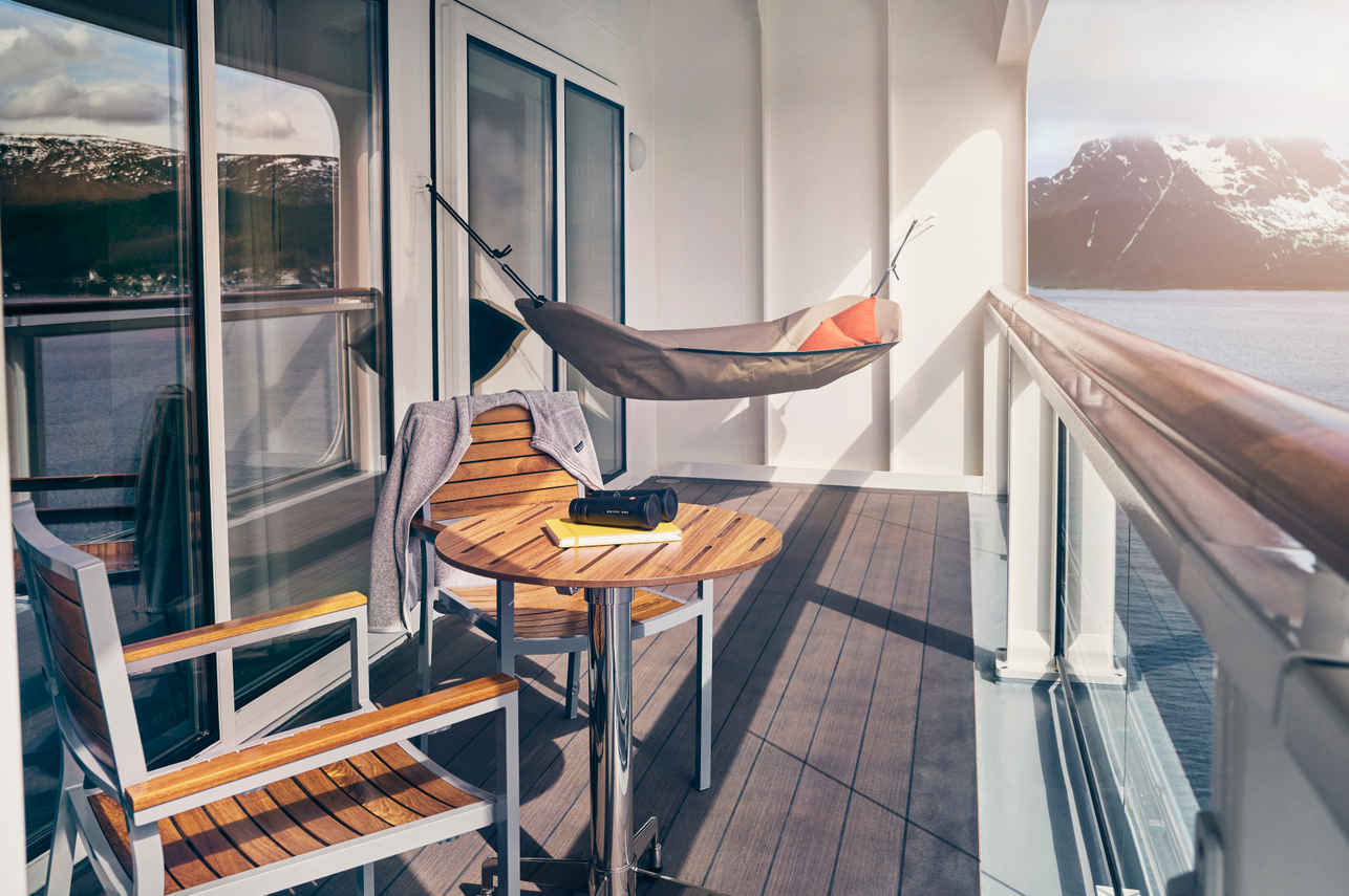 Category 07 Cabin