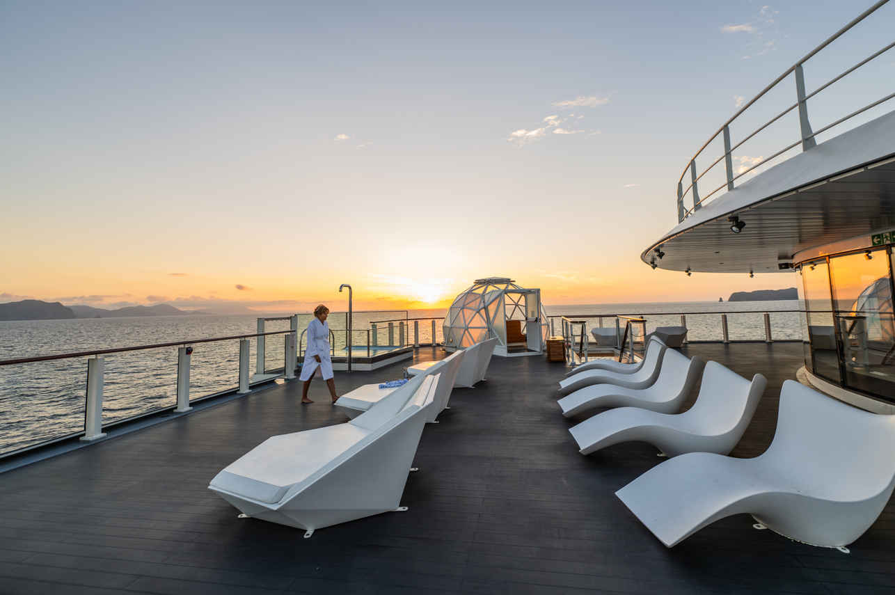Observation deck - National Geographic Endurance