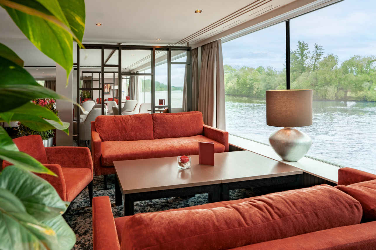 Panorama Lounge