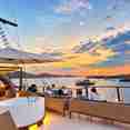 Salon exterior  - Elegant Jennifer