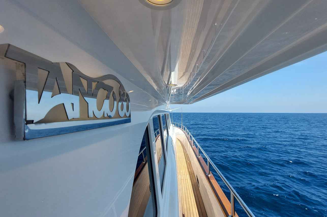 Side Deck