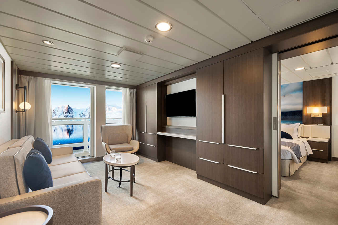 Cabin Lounge Area