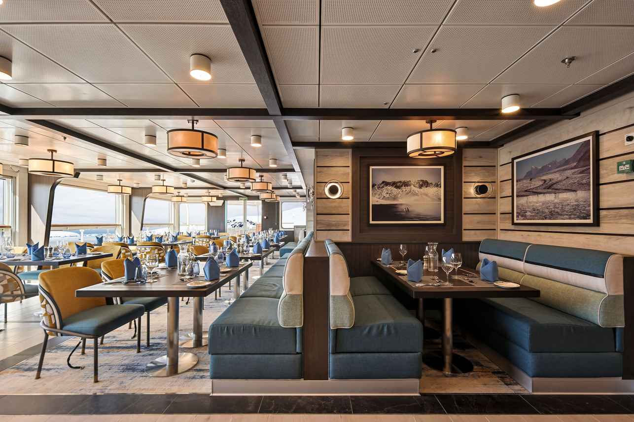 Hut Restaurant
