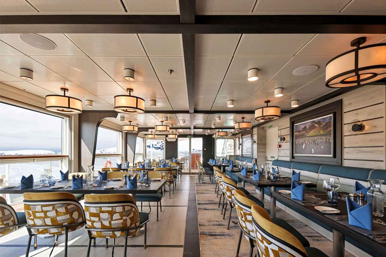 Hut Restaurant