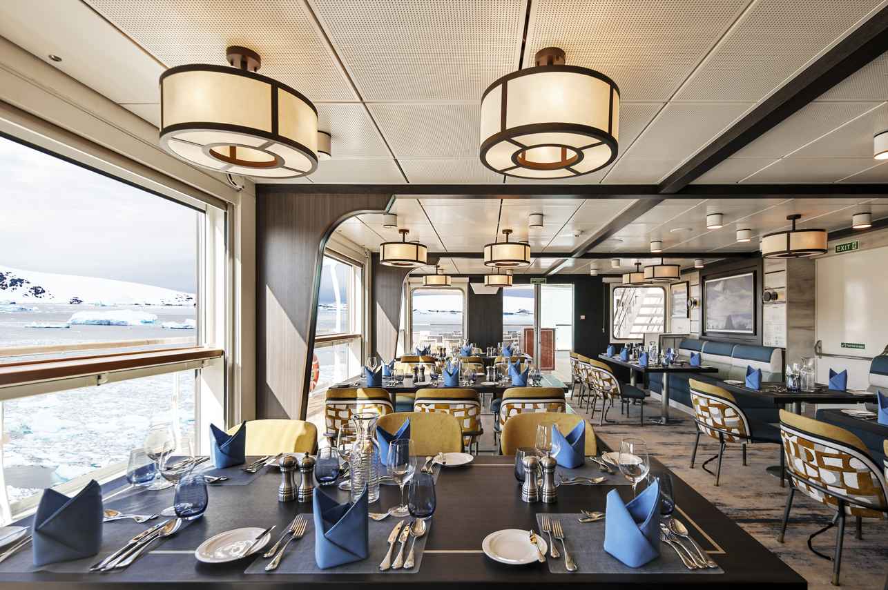 Hut Restaurant
