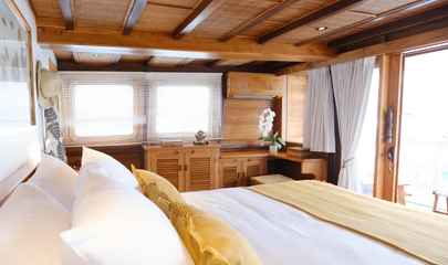 Kei Cabin - Upper Deck