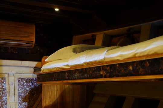 Charlize Deluxe Cabin