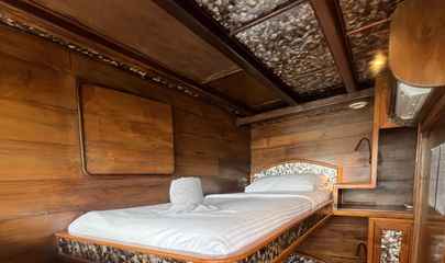 Marylin Luxury Bunk Bed Cabin