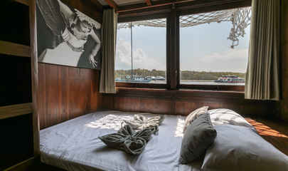 Double Cabins