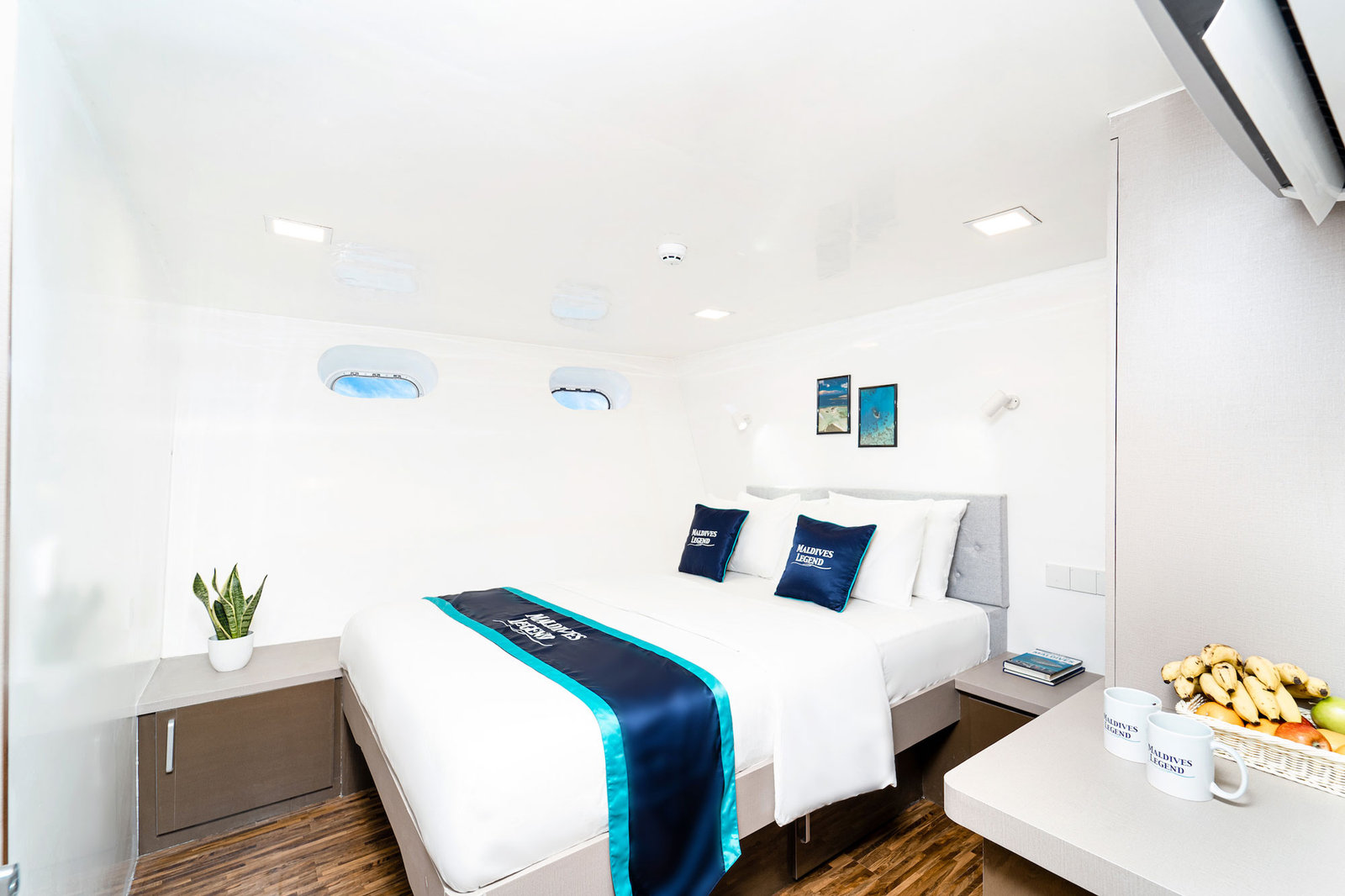 Double Cabin Lower Deck, photo 1