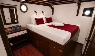 Double Cabin (5 & 6)