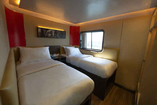 Deluxe Cabin