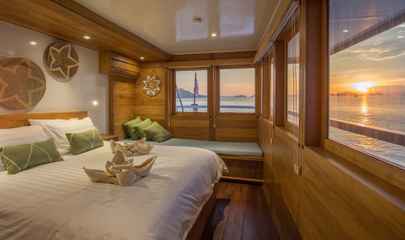 Upper Deck Double Cabins