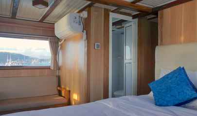 Double Cabin