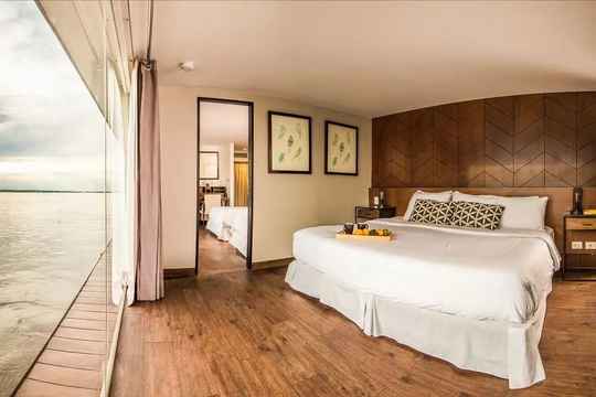 Lower Deck Suites