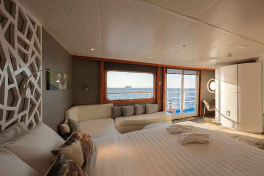 Legend Balcony Suite