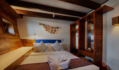 Lower Deck Double Cabin