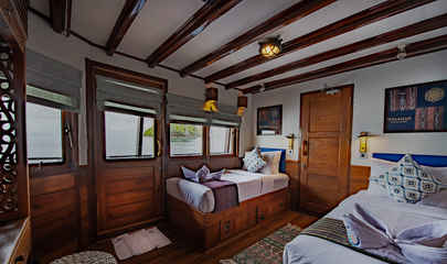 Upper Deck Twin Cabin