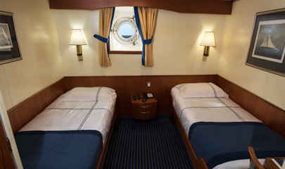 Lower Deck Twin