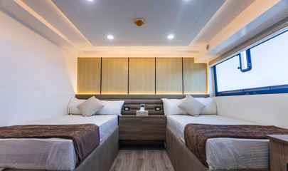 Sun Deck Twin Cabin