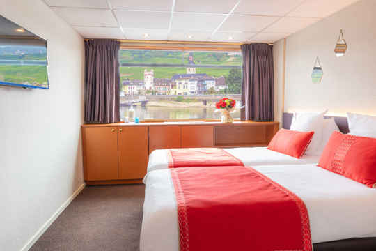 Main Deck Double Cat A