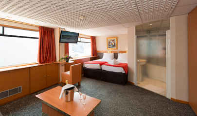 Upper Deck Suite Cat A