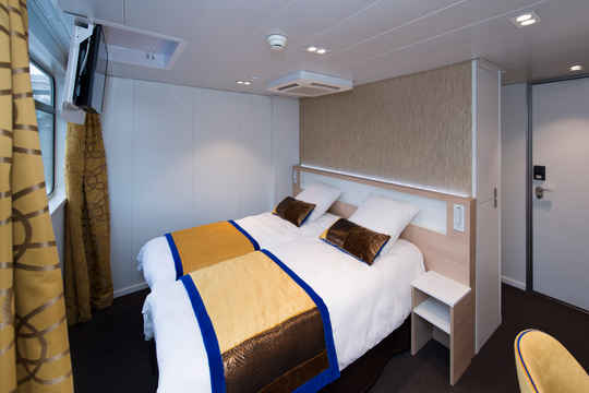 Main Deck Twin Cat C