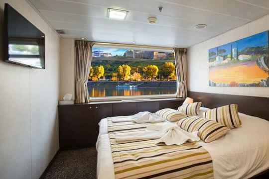 Middle Deck Twin Cat A