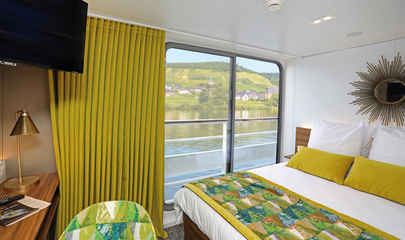 Upper Deck Single Cat A