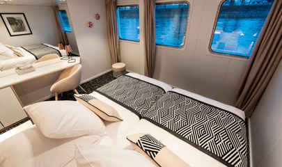 Main Deck Twin Cat C