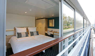 Upper Deck Twin/Double Cat B