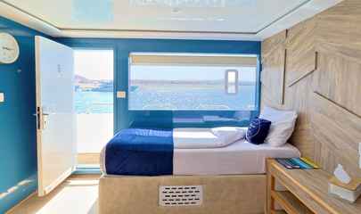 Upper Deck Twin