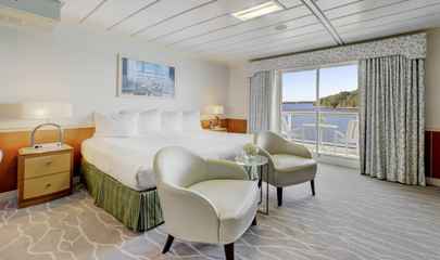 Veranda Suites
