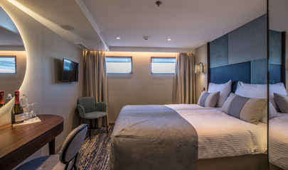 Emerald Deck Double Cabin